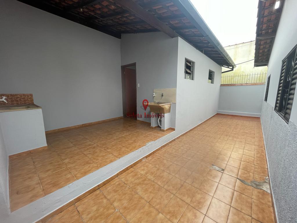 Casa à venda com 3 quartos, 182m² - Foto 16