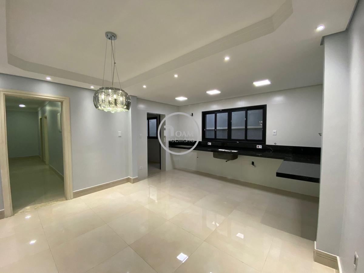 Casa à venda com 4 quartos, 270m² - Foto 5