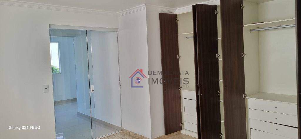 Sobrado para alugar com 3 quartos, 306m² - Foto 9