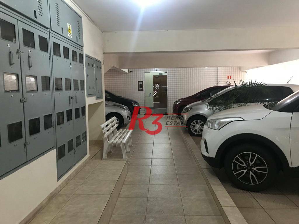 Apartamento à venda com 2 quartos, 64m² - Foto 18