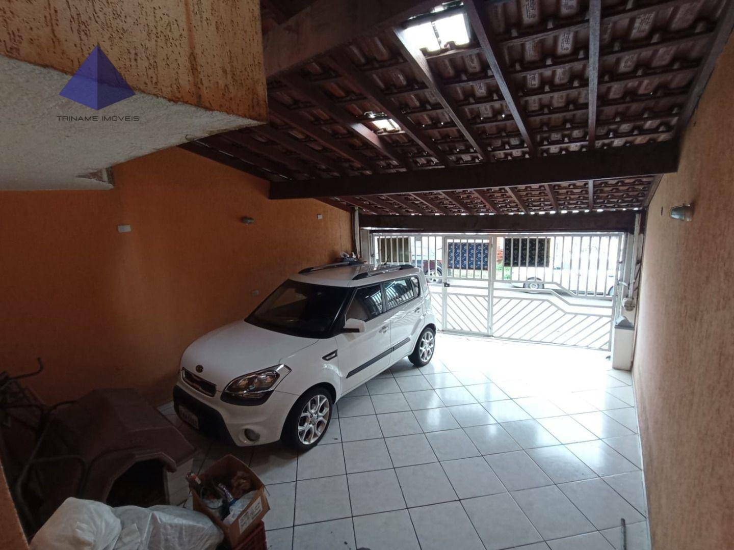 Sobrado à venda com 3 quartos, 187m² - Foto 1