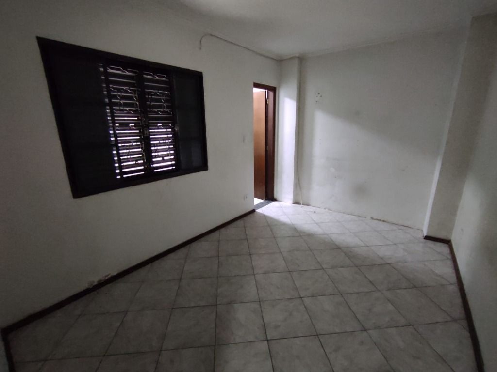 Casa à venda com 2 quartos, 150m² - Foto 16