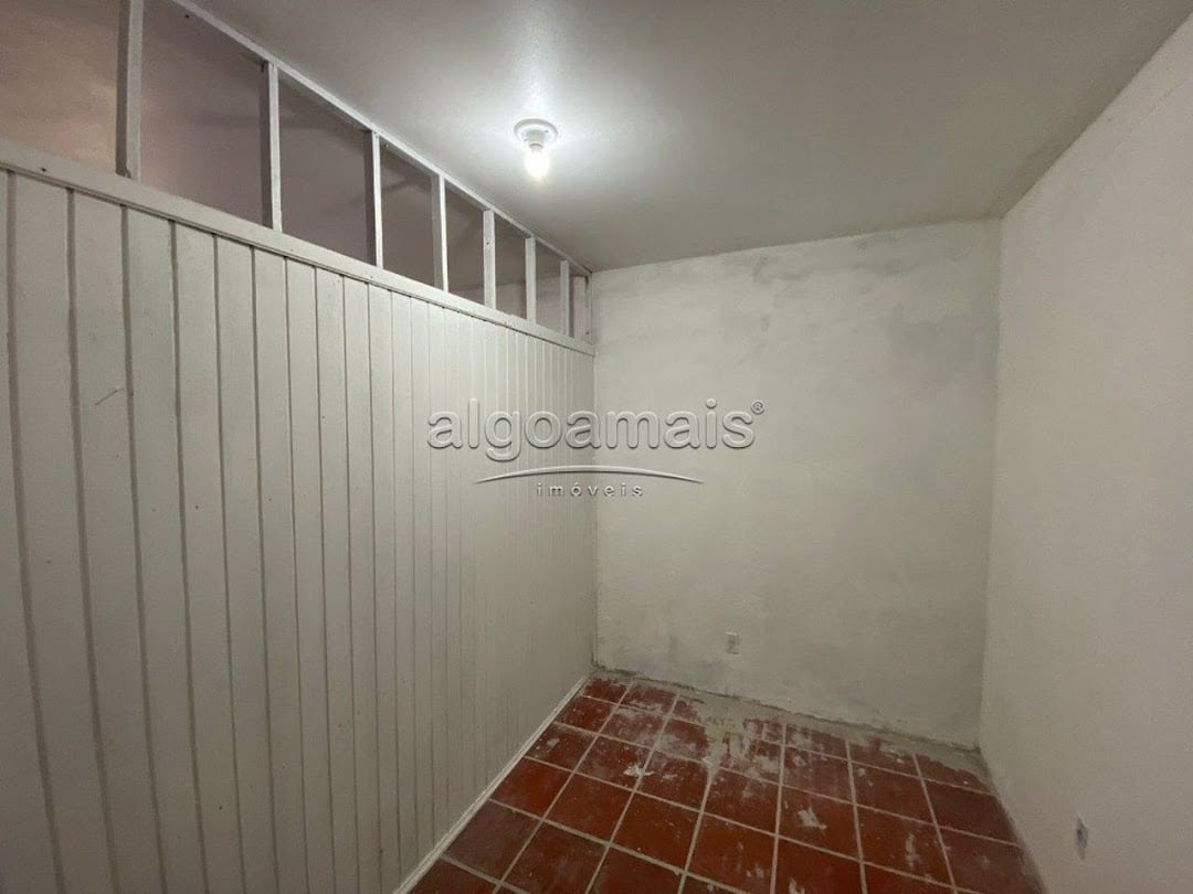 Casa à venda com 3 quartos, 95m² - Foto 5