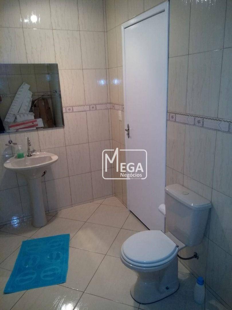 Casa à venda com 7 quartos, 230m² - Foto 4