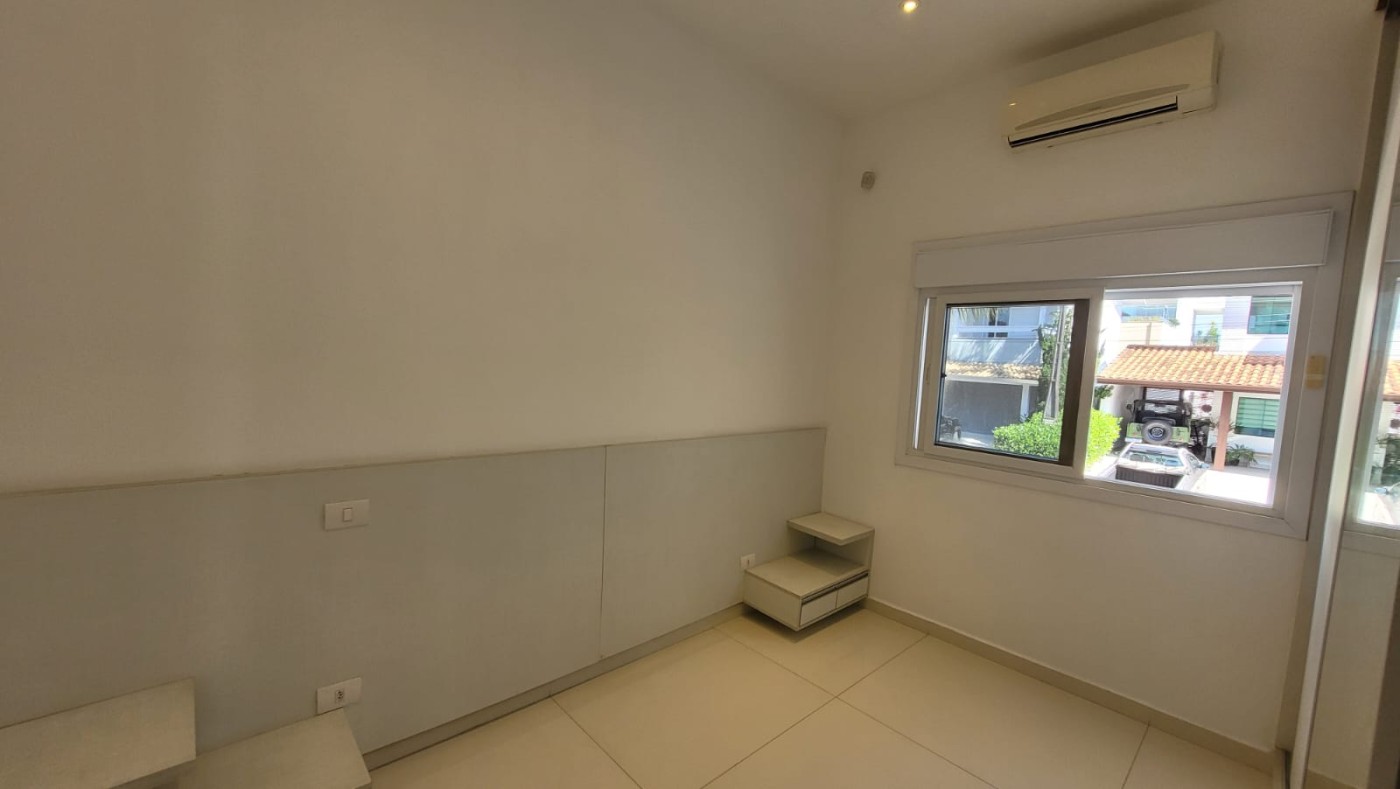 Casa à venda com 4 quartos, 300m² - Foto 6