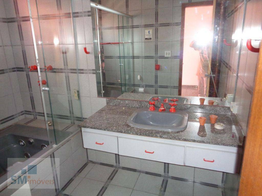 Sobrado à venda com 3 quartos, 250m² - Foto 25