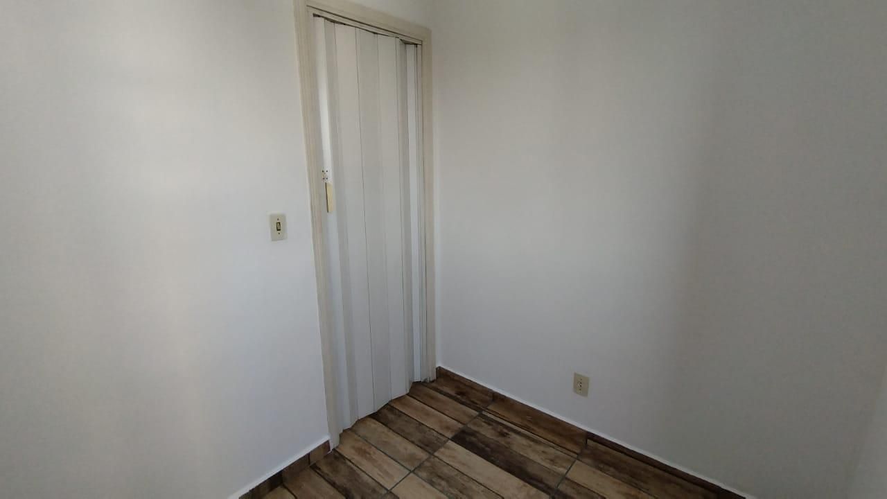 Apartamento à venda com 3 quartos, 60m² - Foto 15