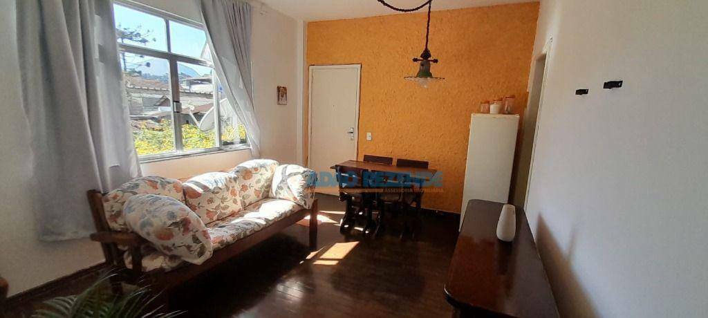 Apartamento à venda com 1 quarto, 34m² - Foto 2