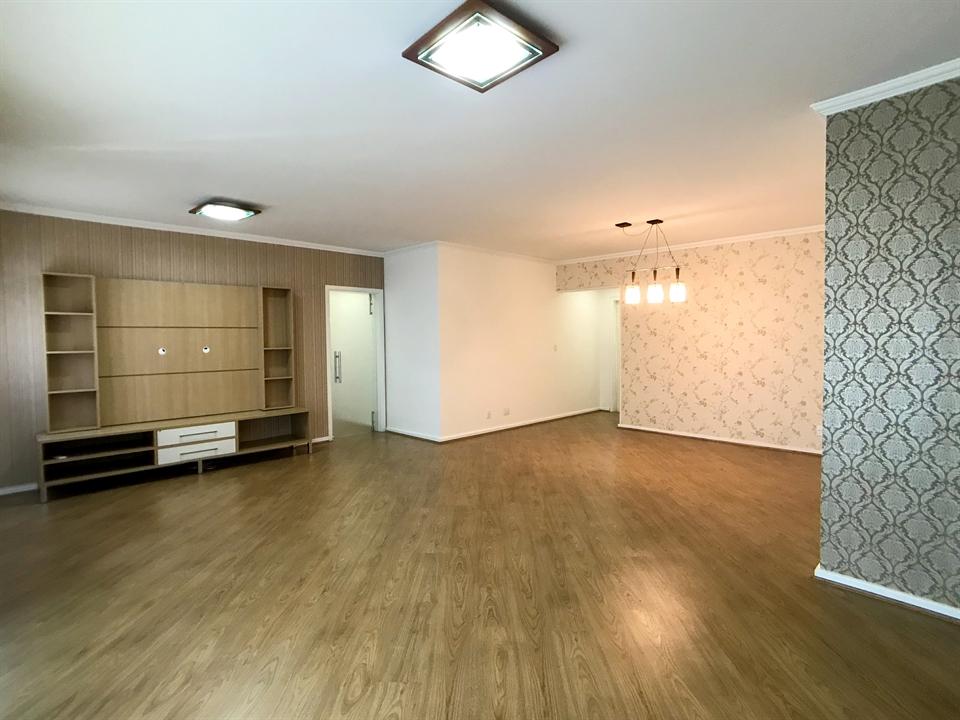 Apartamento para alugar com 3 quartos, 147m² - Foto 4