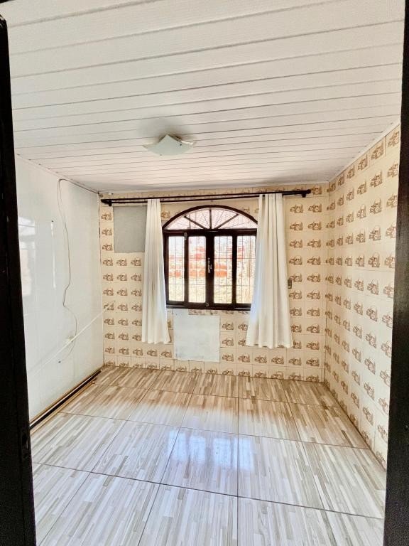 Casa à venda com 2 quartos, 240m² - Foto 10