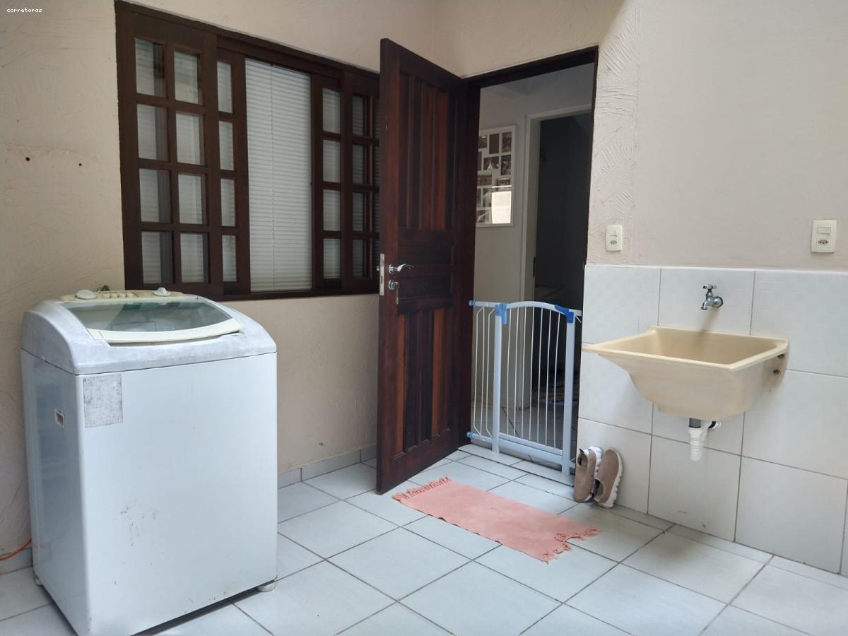 Sobrado à venda com 2 quartos, 120m² - Foto 17