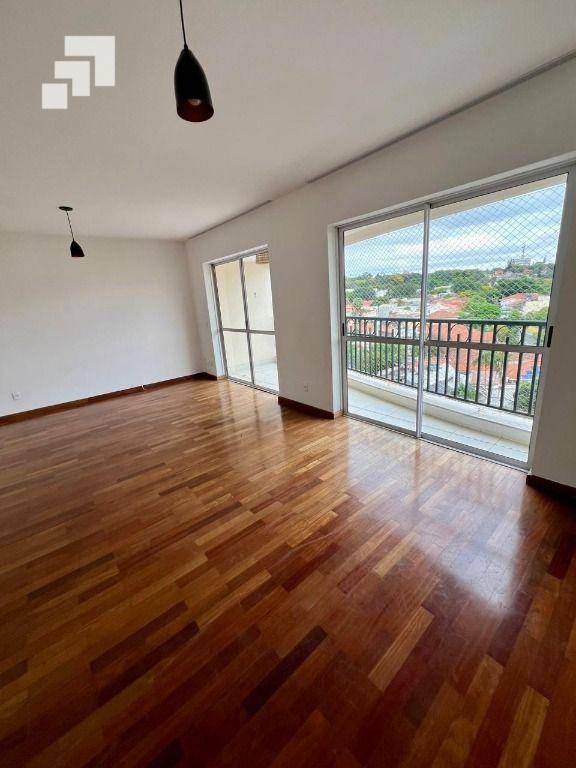 Apartamento para alugar com 4 quartos, 140m² - Foto 2