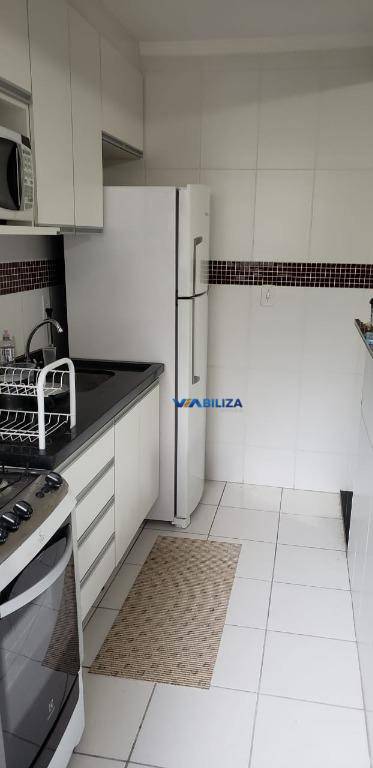 Apartamento à venda com 2 quartos, 45m² - Foto 4