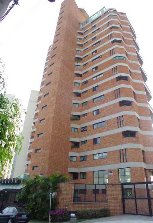 Apartamento à venda com 4 quartos, 640m² - Foto 1