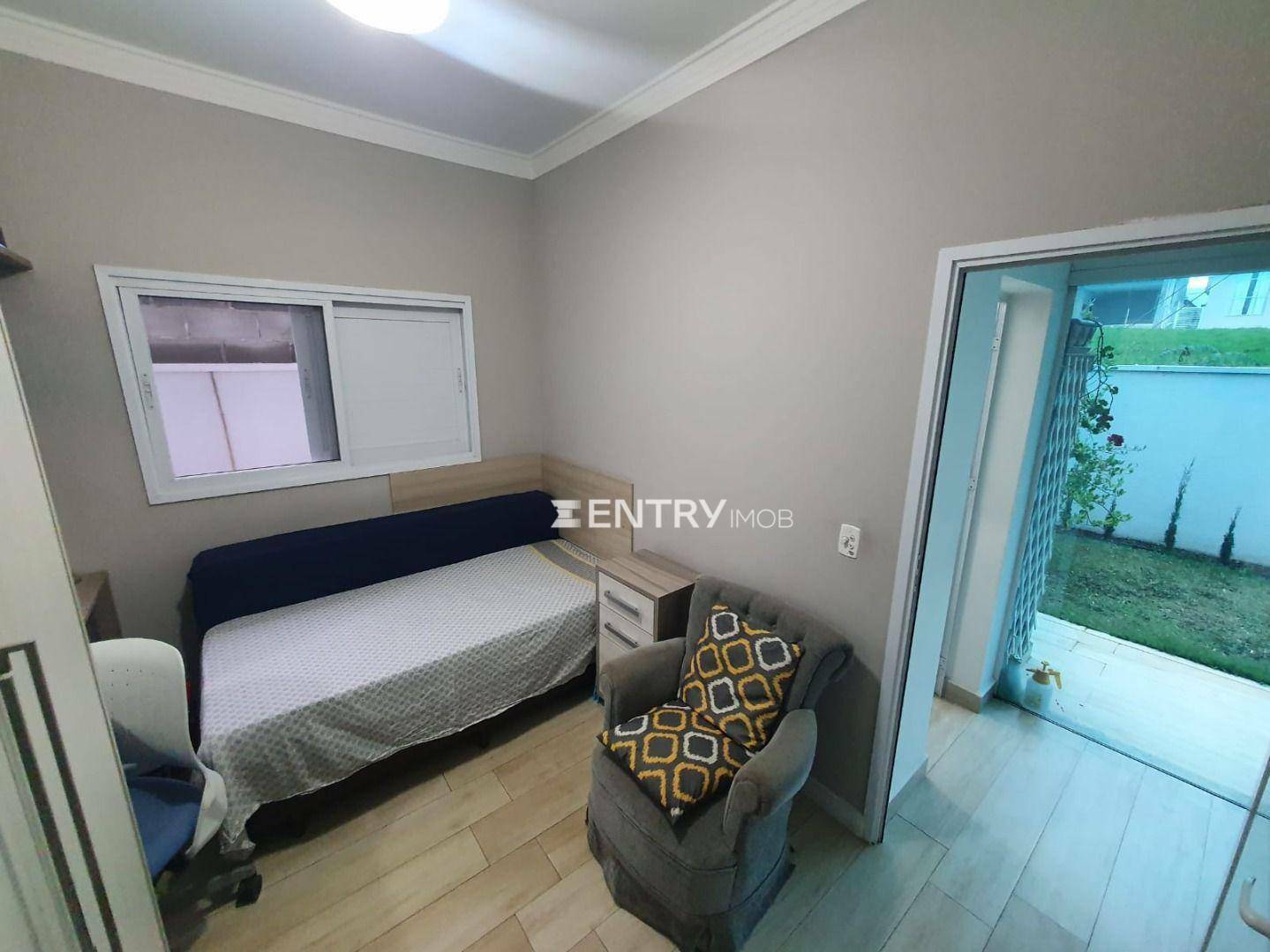 Casa de Condomínio à venda com 4 quartos, 222m² - Foto 16