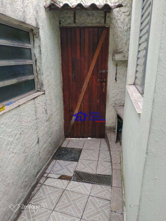 Casa de Condomínio à venda com 2 quartos, 147m² - Foto 18