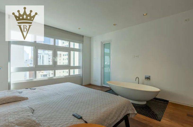 Apartamento à venda com 3 quartos, 239m² - Foto 4