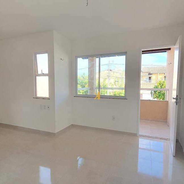 Casa à venda com 3 quartos, 130m² - Foto 8