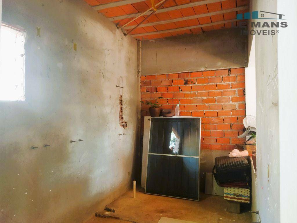 Chácara à venda com 2 quartos, 160m² - Foto 10