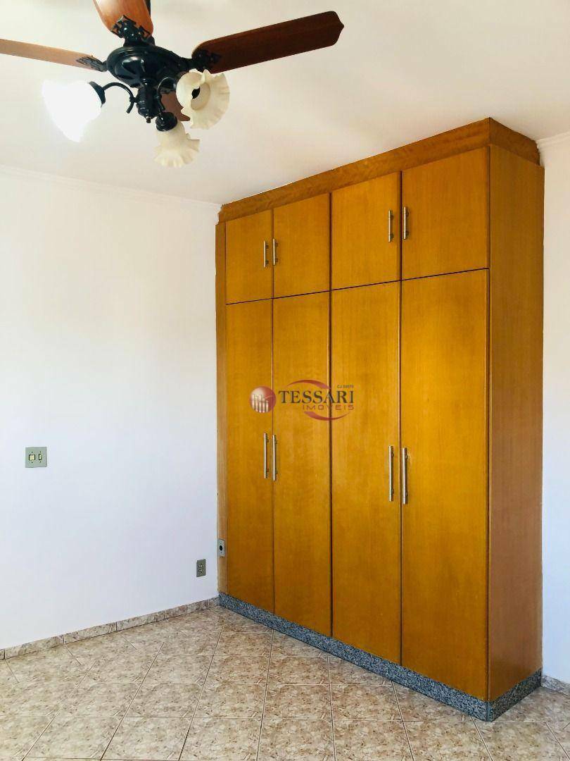 Apartamento à venda com 2 quartos, 75m² - Foto 10