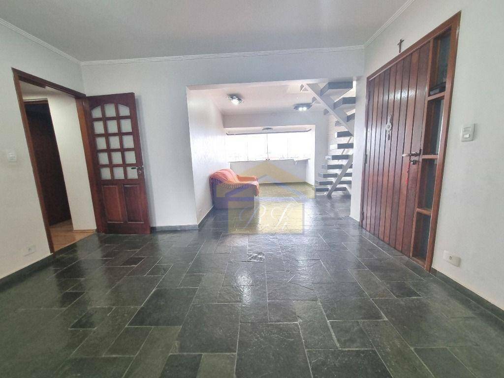 Cobertura à venda com 3 quartos, 200m² - Foto 6