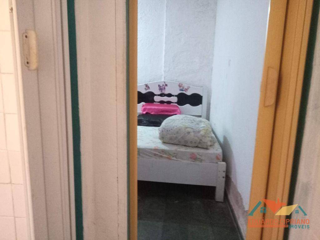 Casa à venda com 1 quarto, 60m² - Foto 10