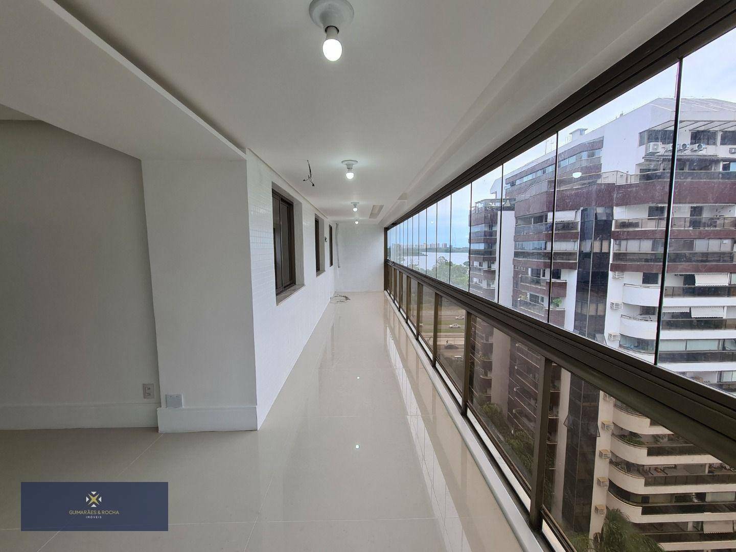 Apartamento à venda com 3 quartos, 121m² - Foto 23