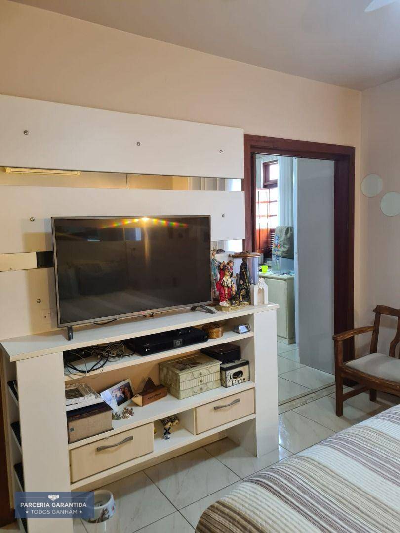 Casa à venda com 3 quartos, 160m² - Foto 12