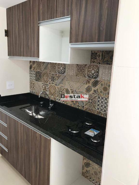 Apartamento à venda com 2 quartos, 50m² - Foto 2