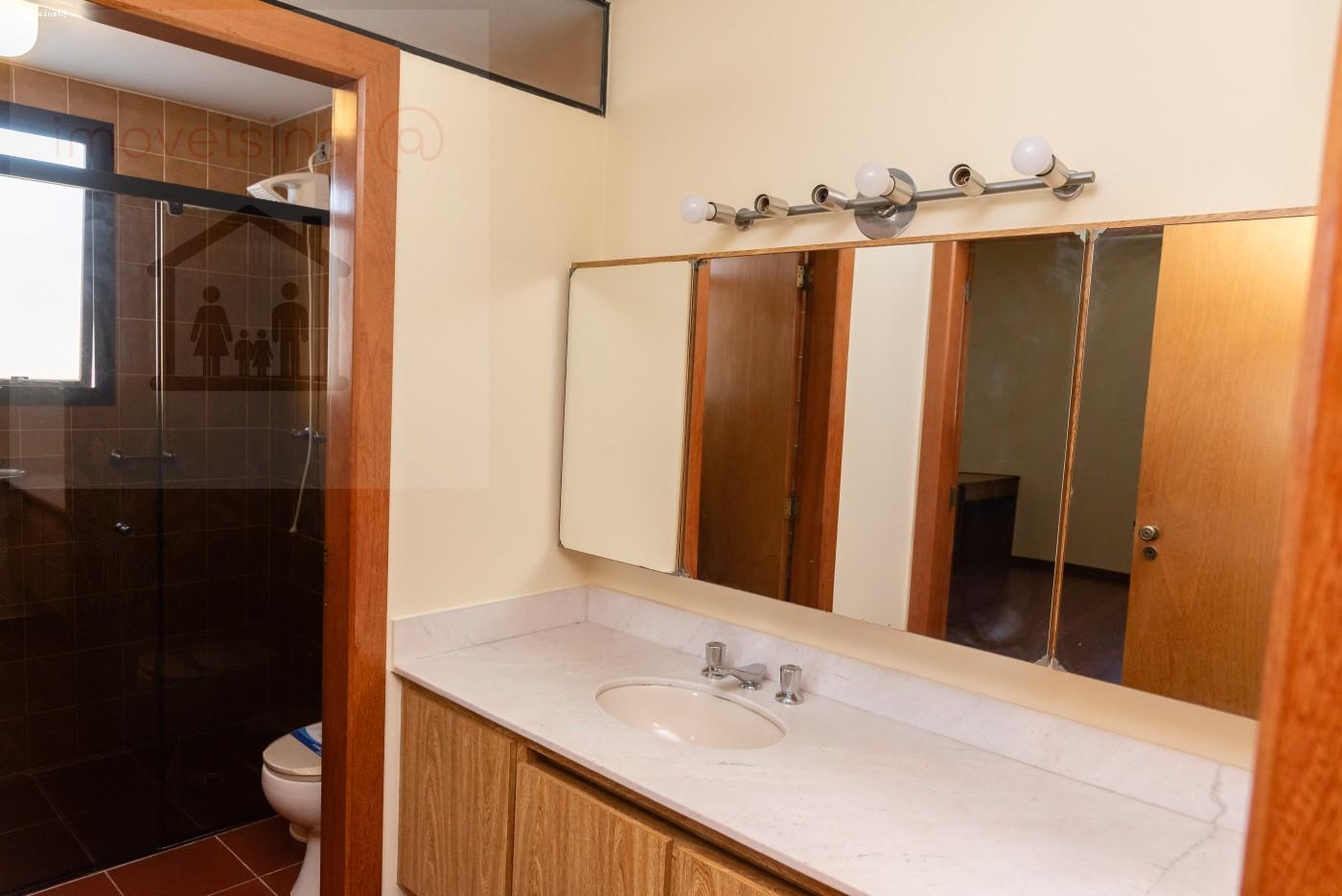 Apartamento para alugar com 4 quartos, 285m² - Foto 22