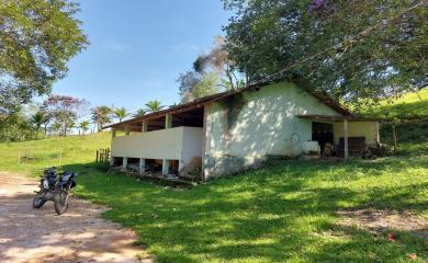 Fazenda à venda com 2 quartos, 47000m² - Foto 6