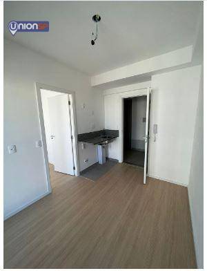 Apartamento à venda com 1 quarto, 27m² - Foto 4