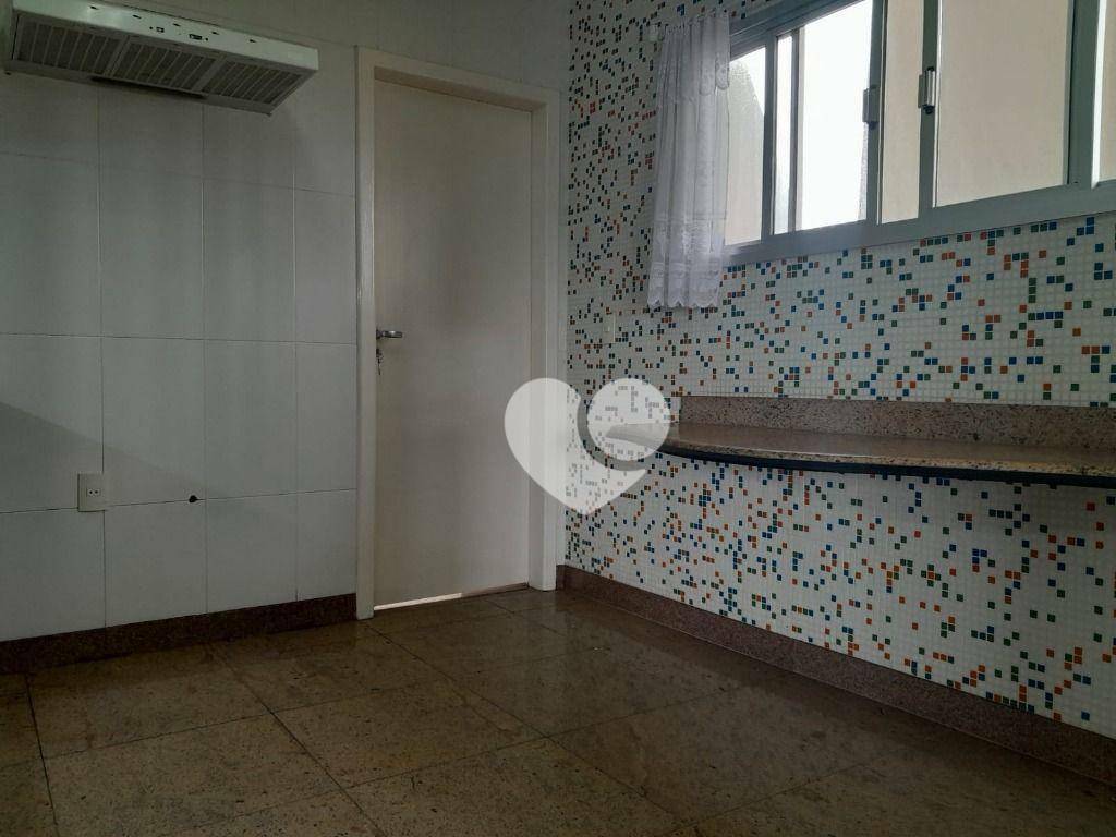 Cobertura para alugar com 3 quartos, 190m² - Foto 18