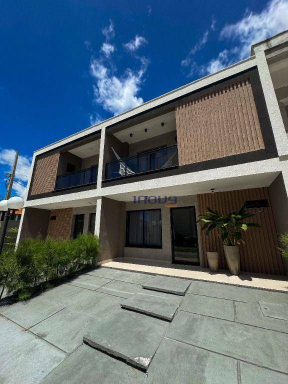 Casa de Condomínio à venda com 3 quartos, 123m² - Foto 1