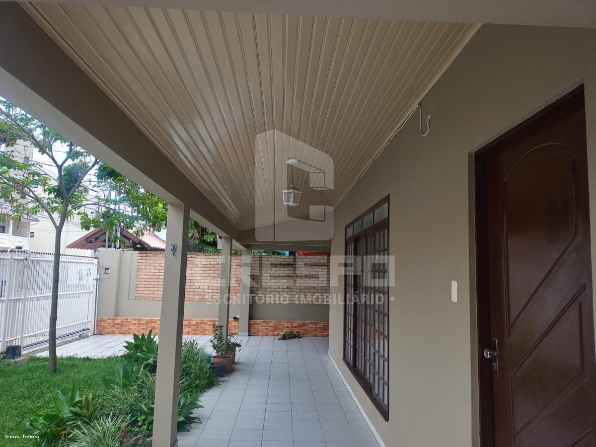 Casa à venda com 4 quartos, 204m² - Foto 19