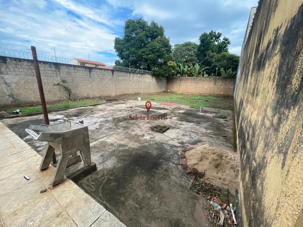 Casa à venda com 3 quartos, 550m² - Foto 22