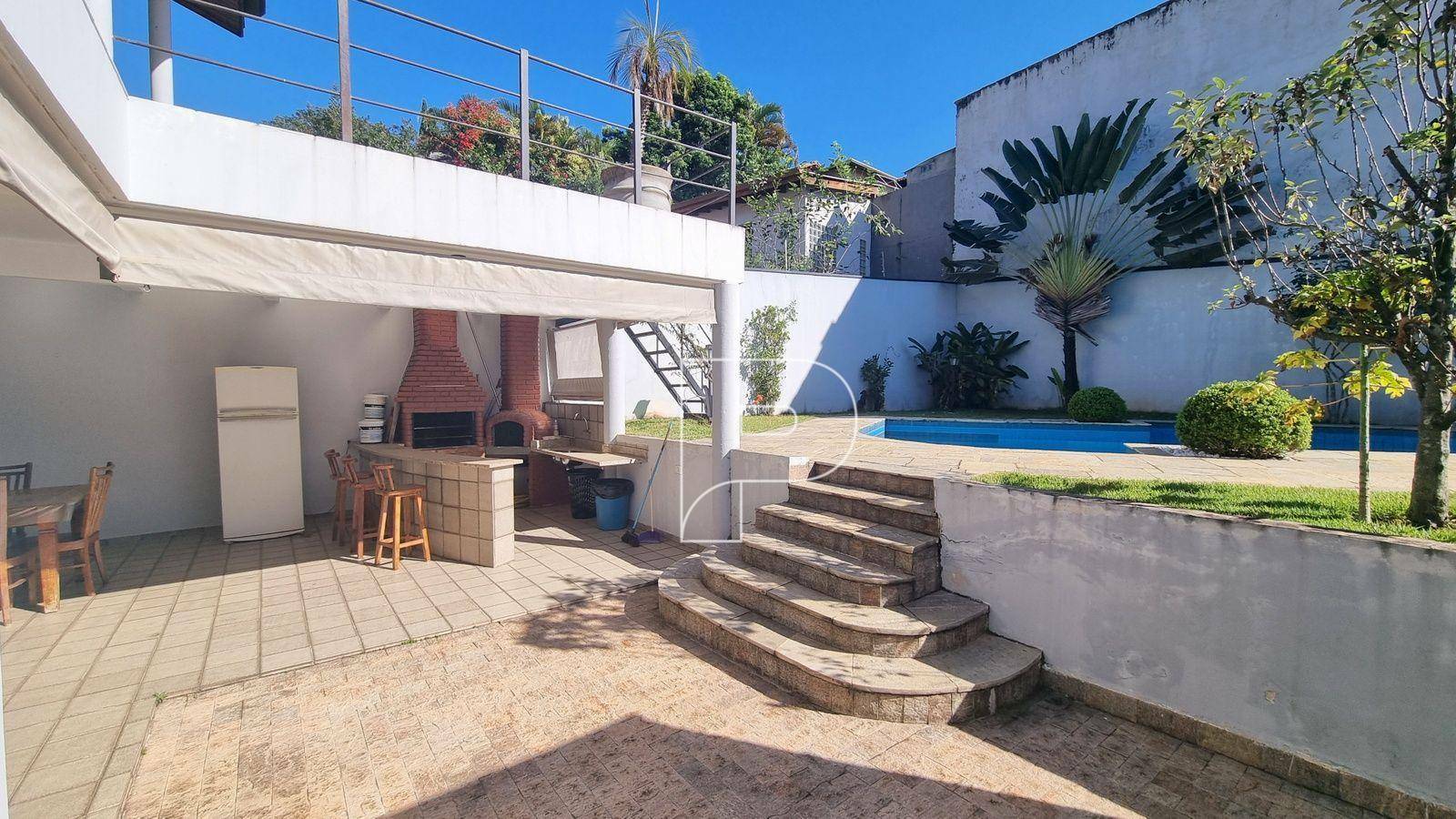 Casa de Condomínio à venda com 4 quartos, 398m² - Foto 33