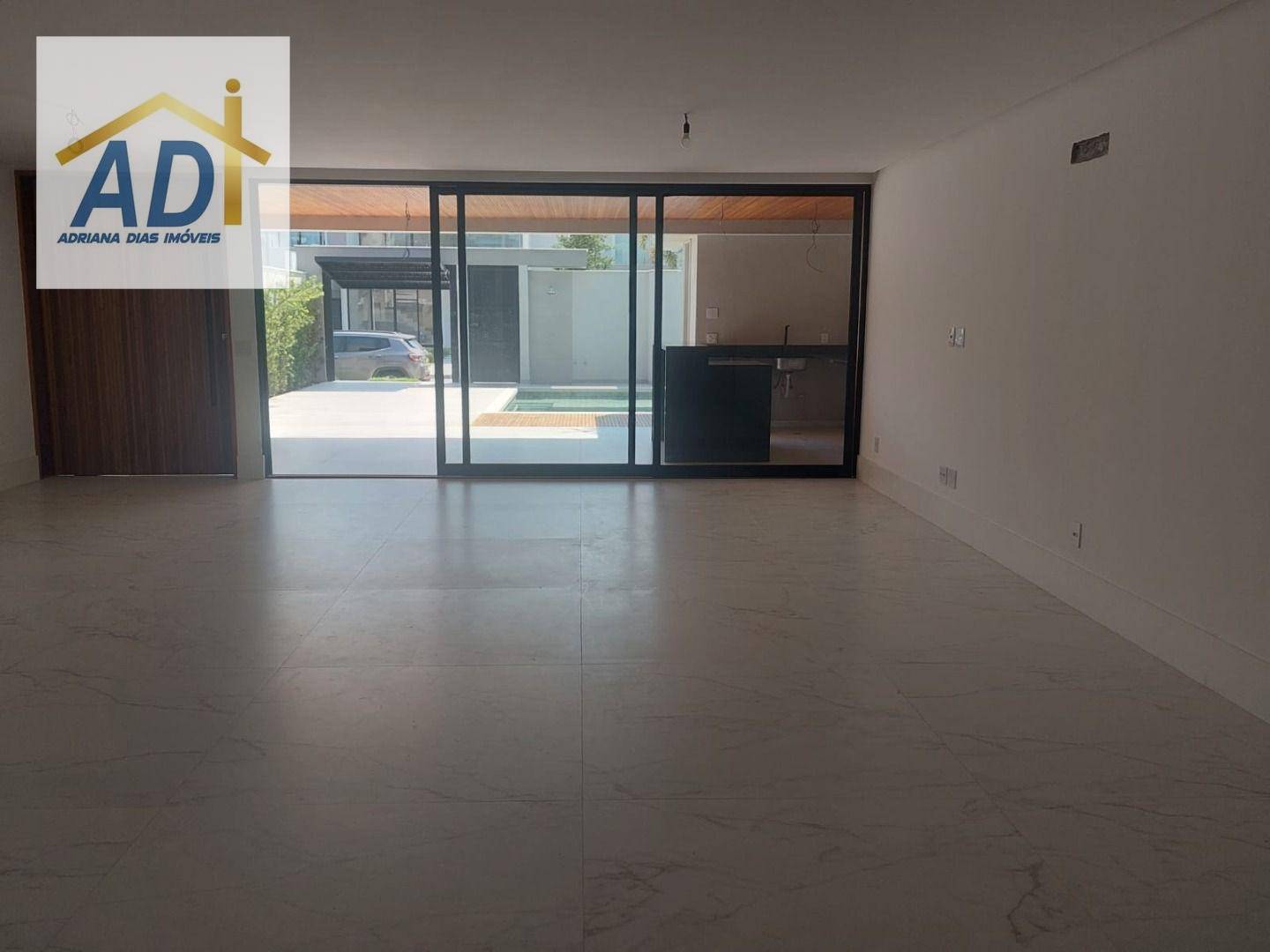 Casa de Condomínio à venda com 3 quartos, 350m² - Foto 10