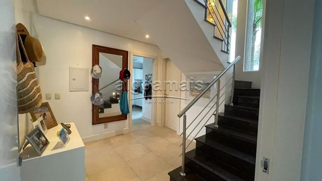 Casa de Condomínio à venda com 4 quartos, 250m² - Foto 13