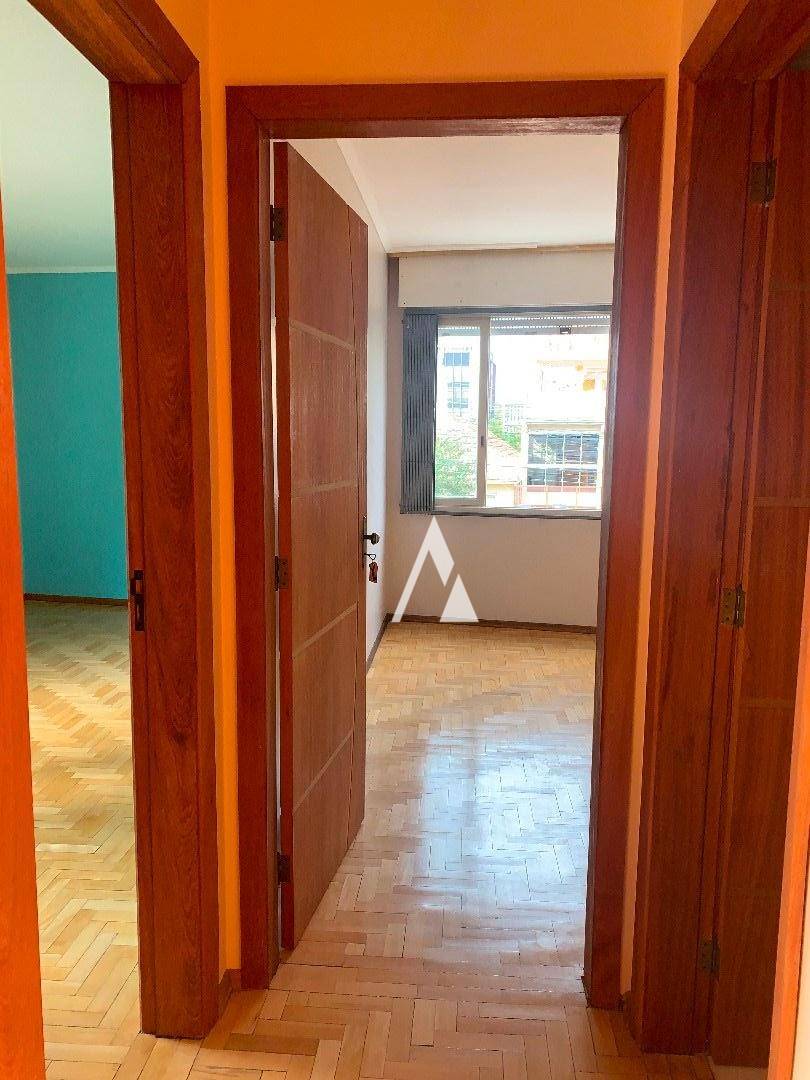 Apartamento à venda com 2 quartos, 71m² - Foto 11