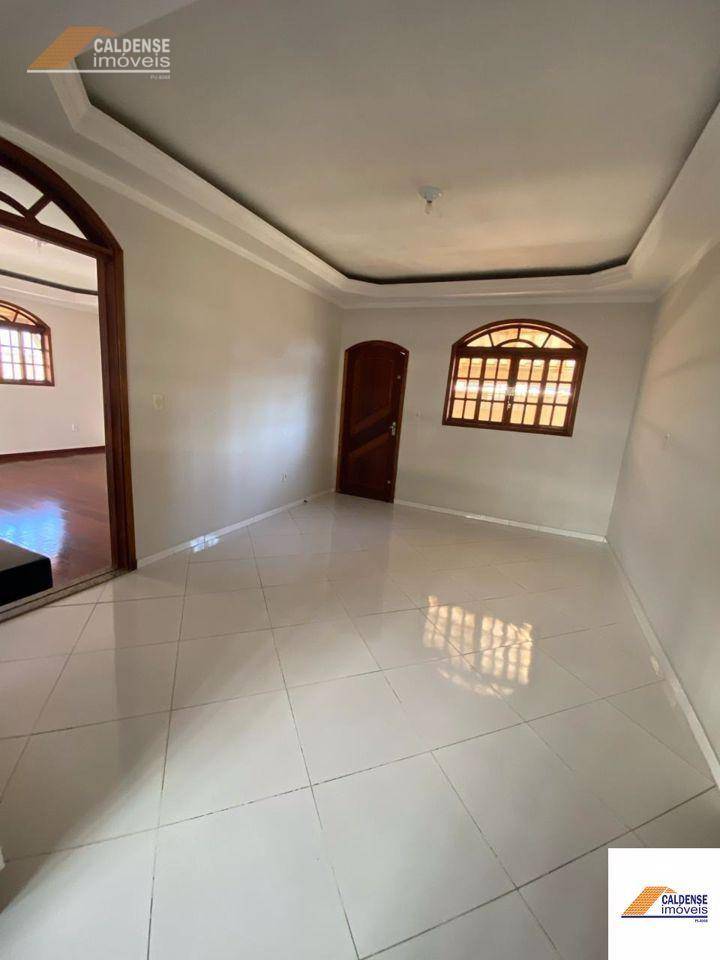 Casa, 3 quartos, 240 m² - Foto 4