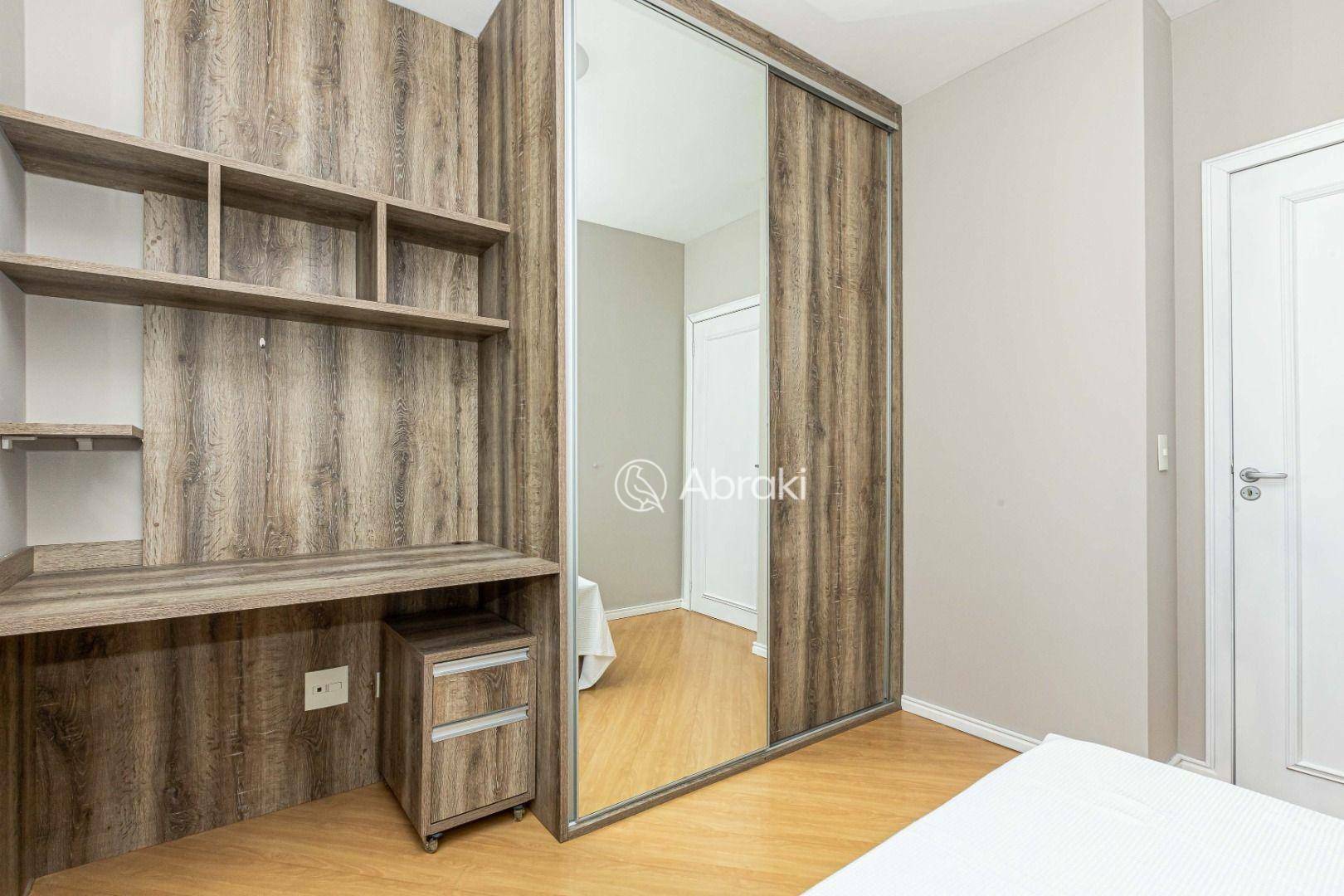 Apartamento para alugar com 3 quartos, 101m² - Foto 16