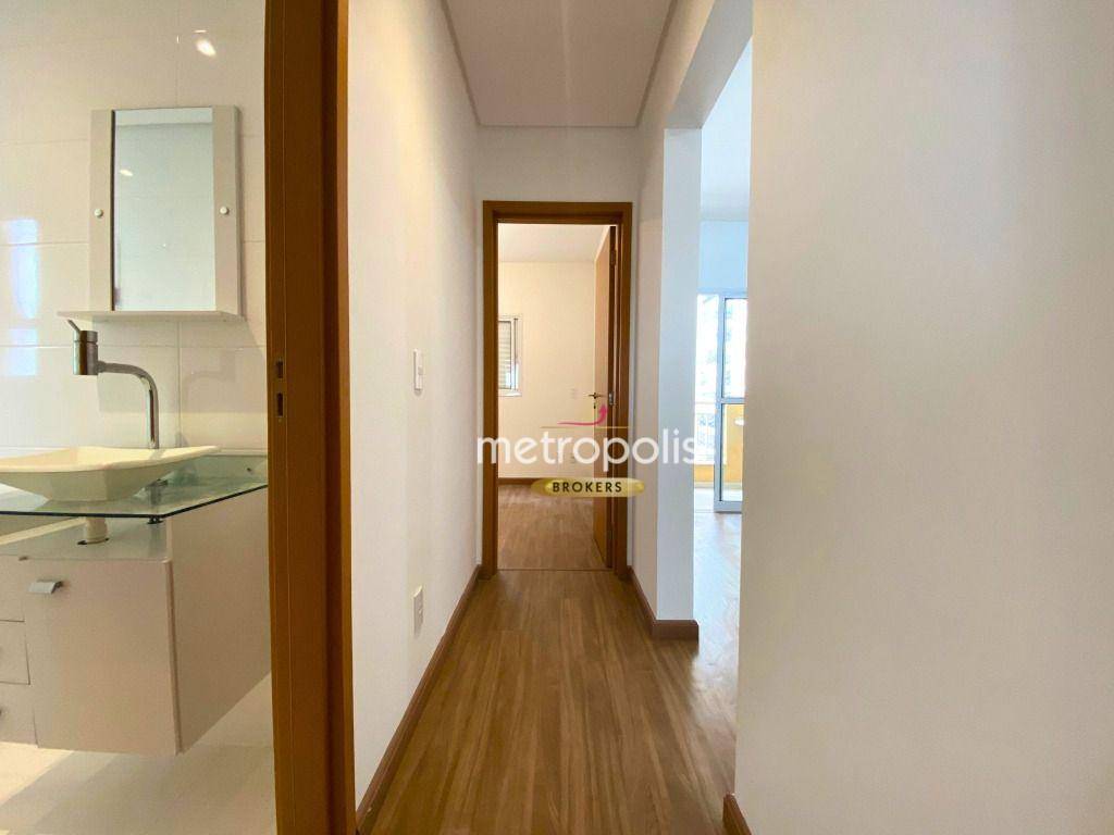 Apartamento para alugar com 2 quartos, 64m² - Foto 13