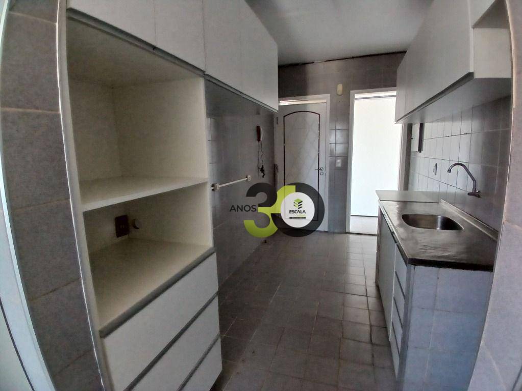 Apartamento para alugar com 3 quartos, 100m² - Foto 20