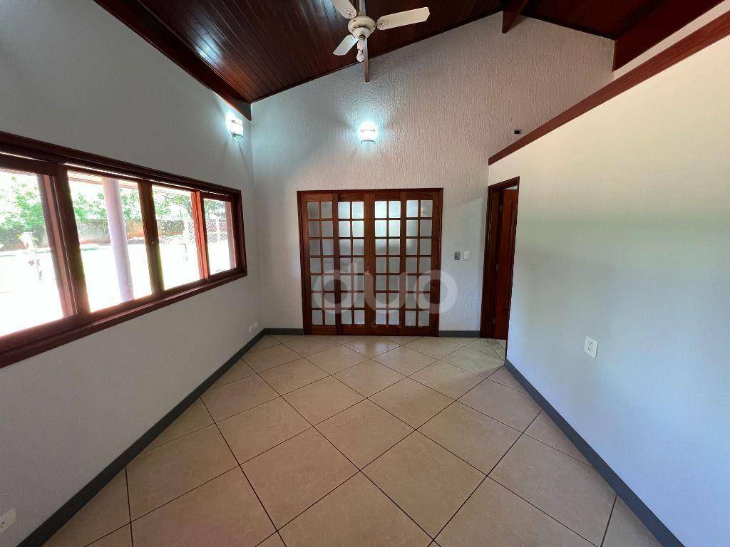 Casa à venda com 4 quartos, 554m² - Foto 32