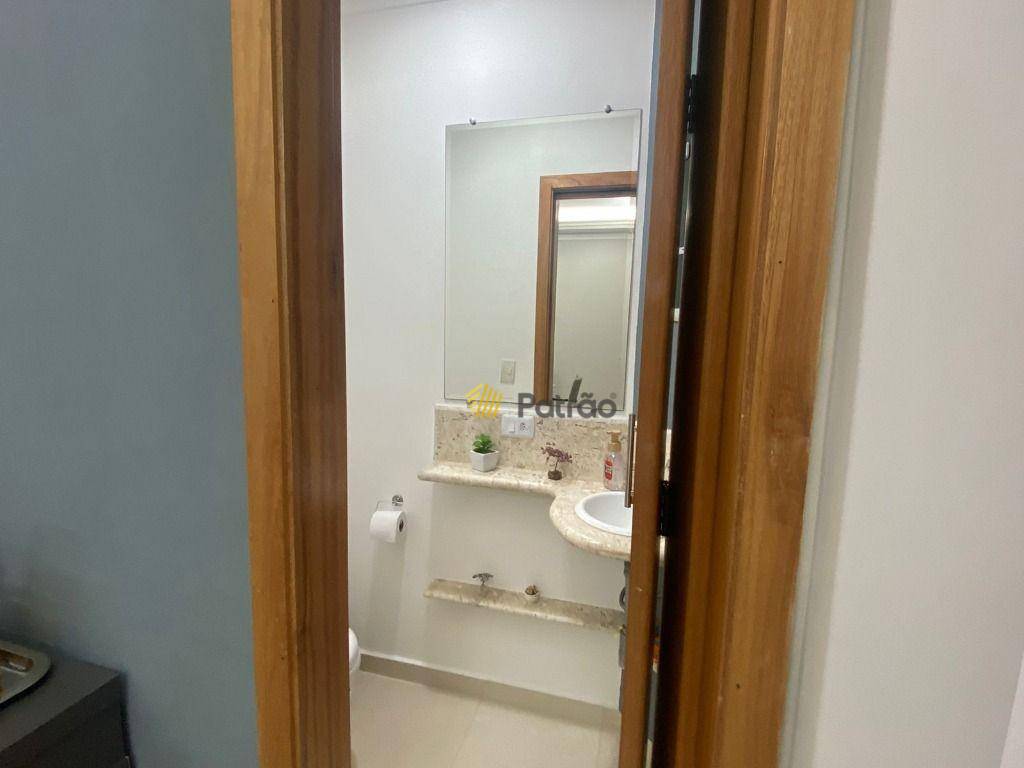 Apartamento à venda com 3 quartos, 153m² - Foto 32