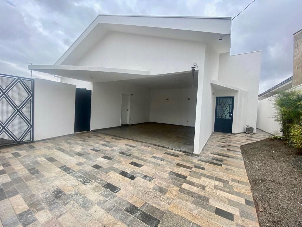 Casa à venda com 4 quartos, 320m² - Foto 6