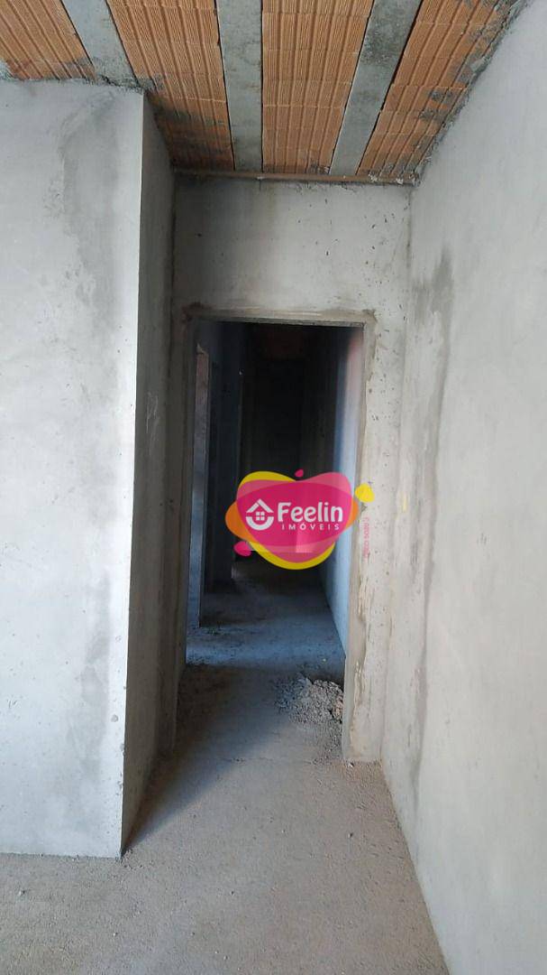 Casa à venda com 3 quartos, 135m² - Foto 11