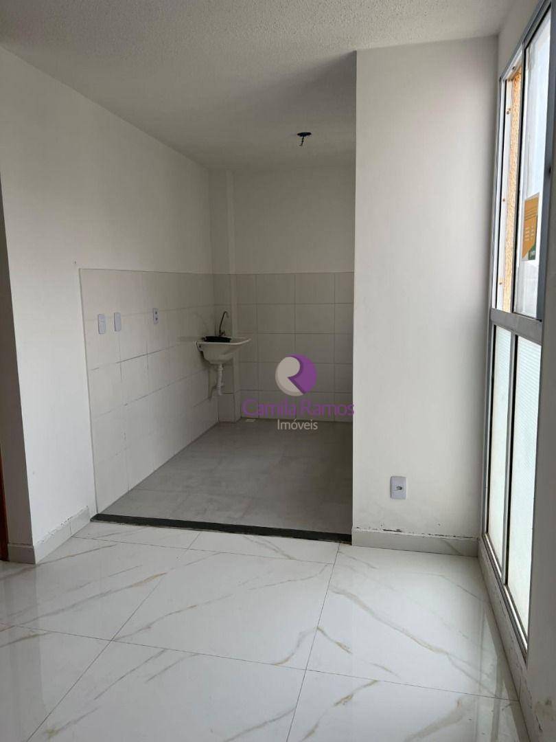 Apartamento para alugar com 2 quartos, 40m² - Foto 4