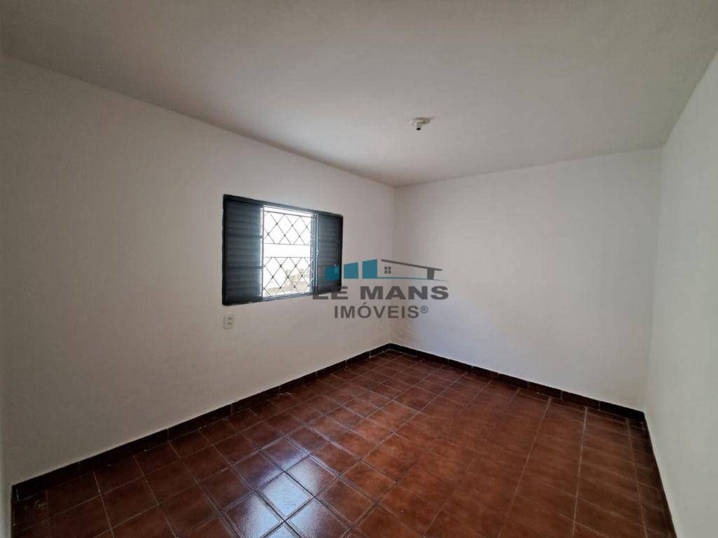 Casa à venda com 4 quartos, 144m² - Foto 18